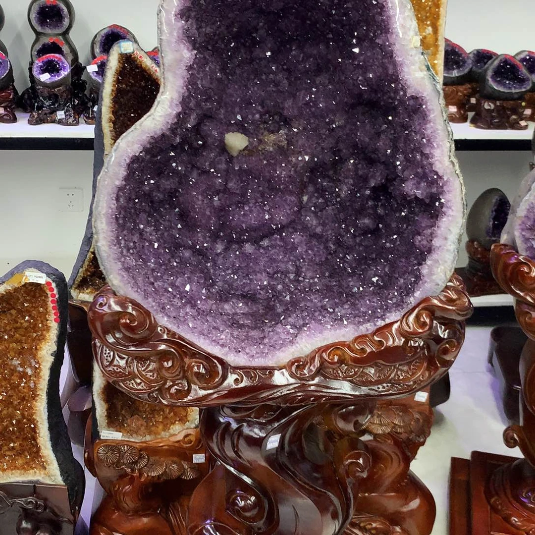 未镶嵌水晶大型摆件（非配饰）朱