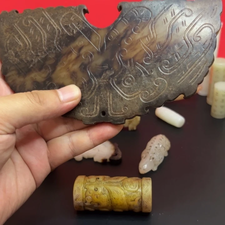 和田玉（糖玉）未镶嵌珠宝奇石