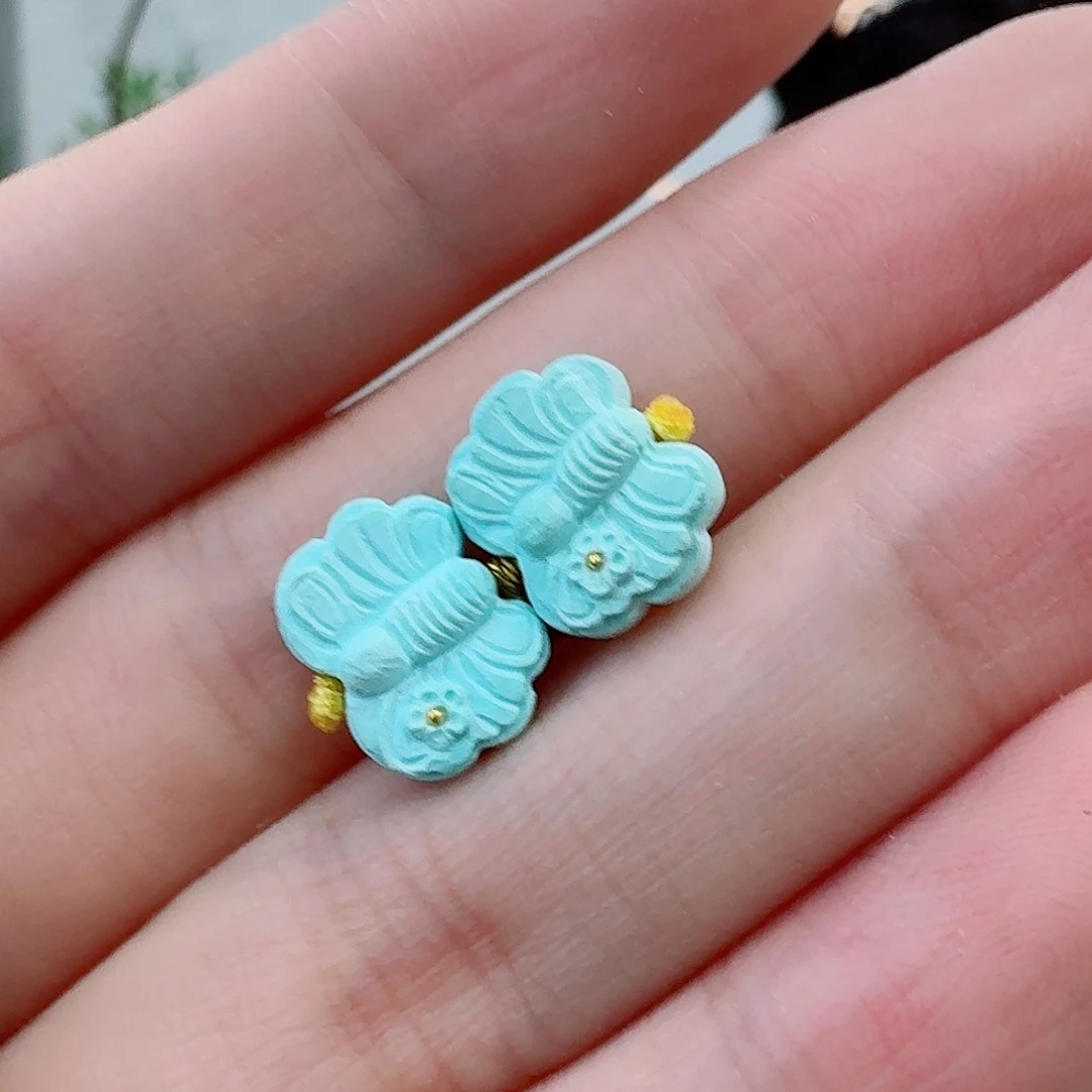 未镶嵌绿松石珠宝奇石