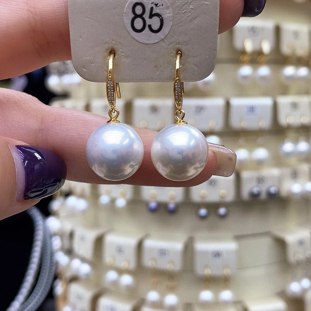 淡水珍珠银S925镶嵌耳饰