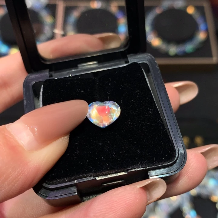 洛***苡裸石未镶嵌月光石