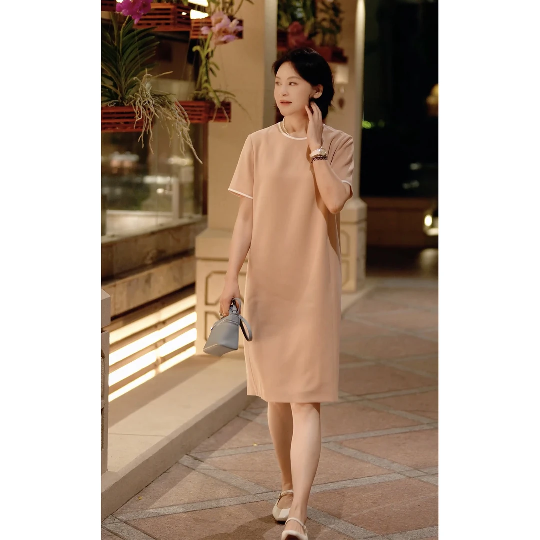 我是摩羯 豆蔻年华 高密强捻醋酯韩国进口钉珠夏H连衣裙轻礼服