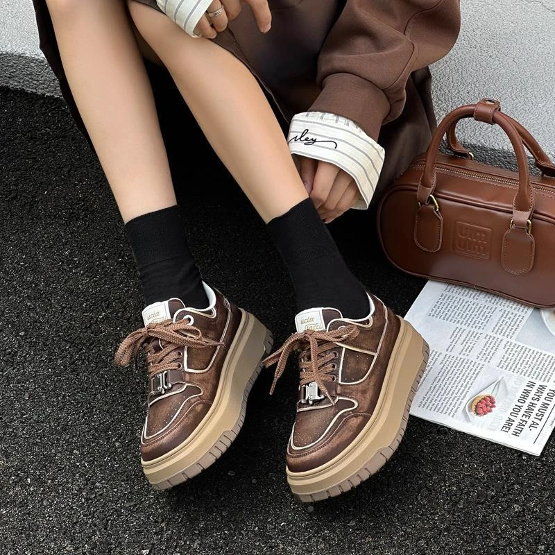 做旧厚底小白鞋板鞋女2025秋季新款复古运动鞋子女ins潮牌百搭鞋