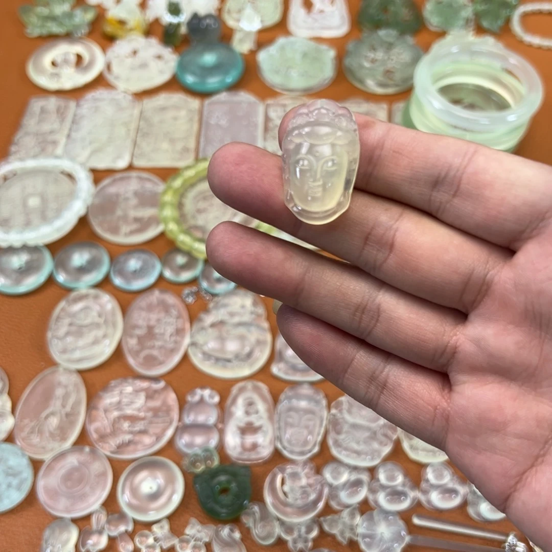 岫玉未镶嵌多样性随机发一