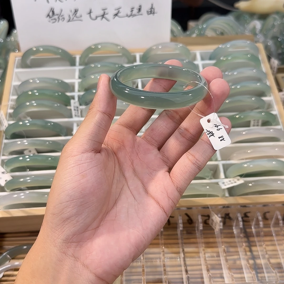 手镯玛瑙/玉髓未镶嵌圈口56.6