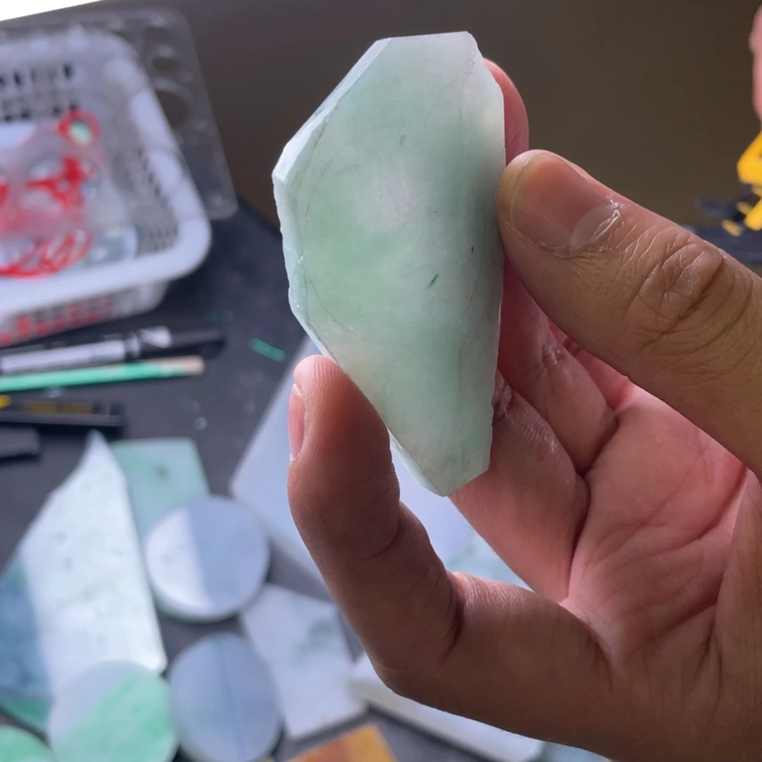 未镶嵌定制翡翠