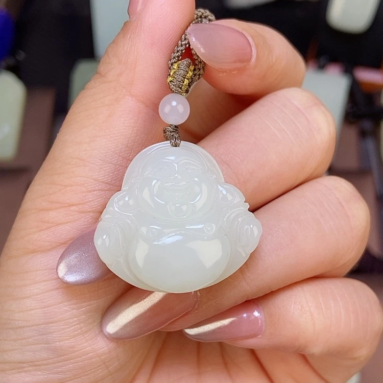 【闪购商品】颈饰未镶嵌和田玉