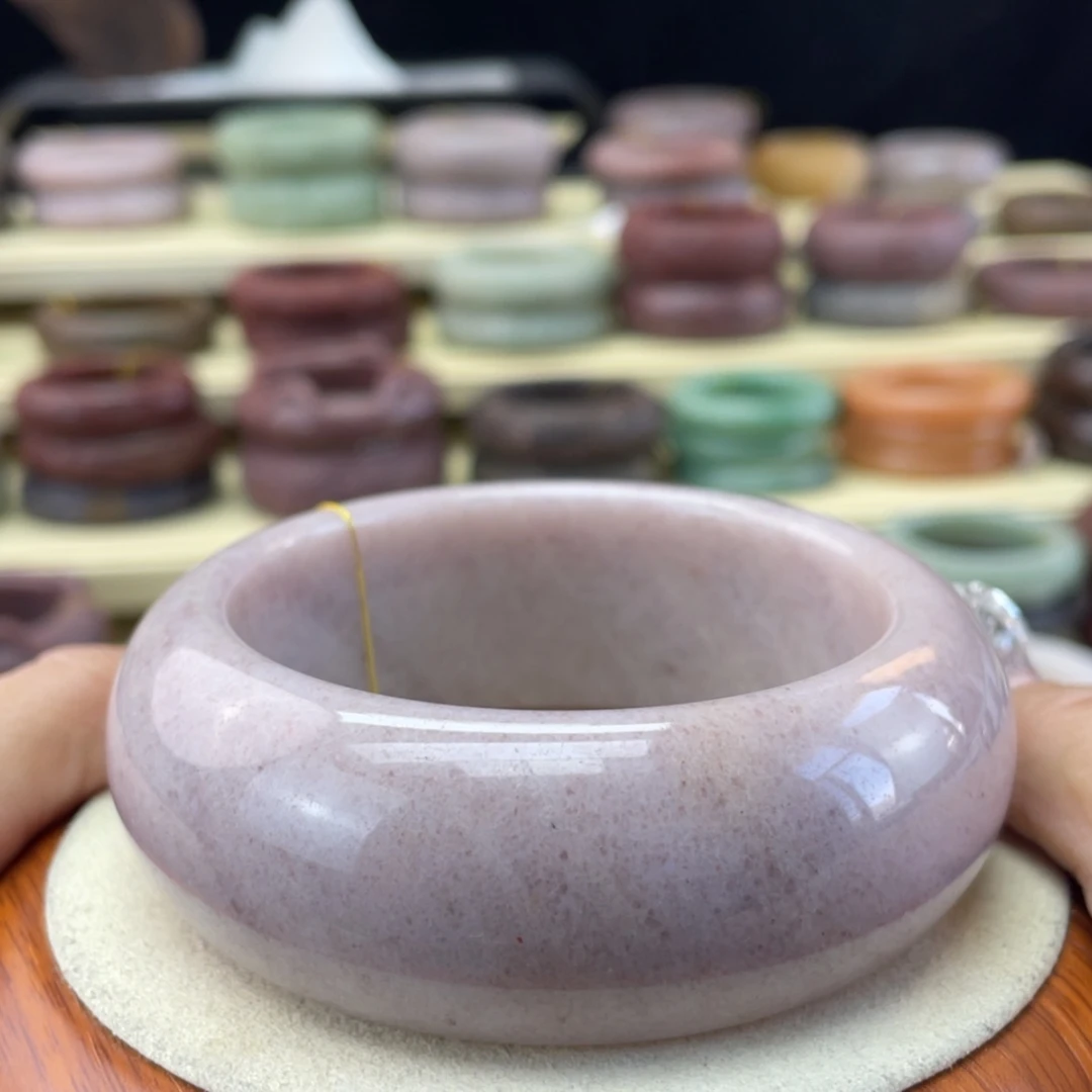 【闪购商品】石英质玉手镯未镶嵌ぃ****о