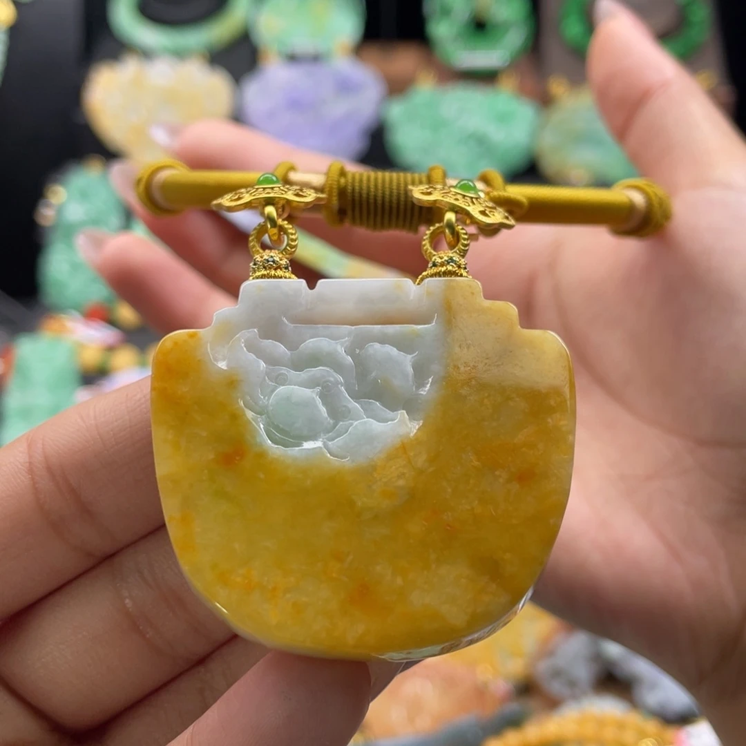 翡翠未镶嵌颈饰代编织