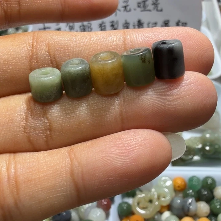 未镶嵌和田玉珠宝半成品
