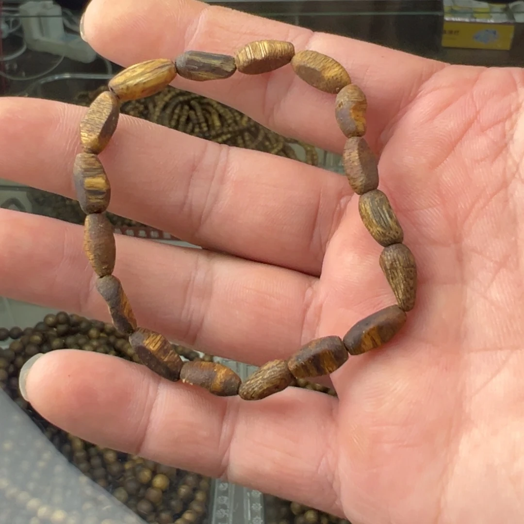 沉香沉香碎屑留疤小单圈一条