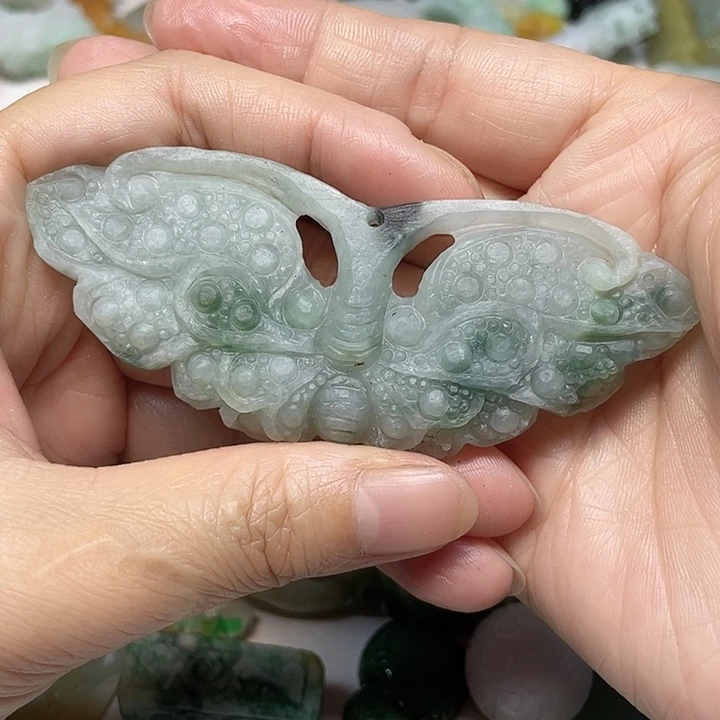 定制翡翠未镶嵌翡翠