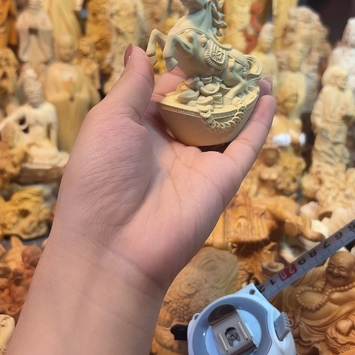 黄杨木黄杨木瑕疵马