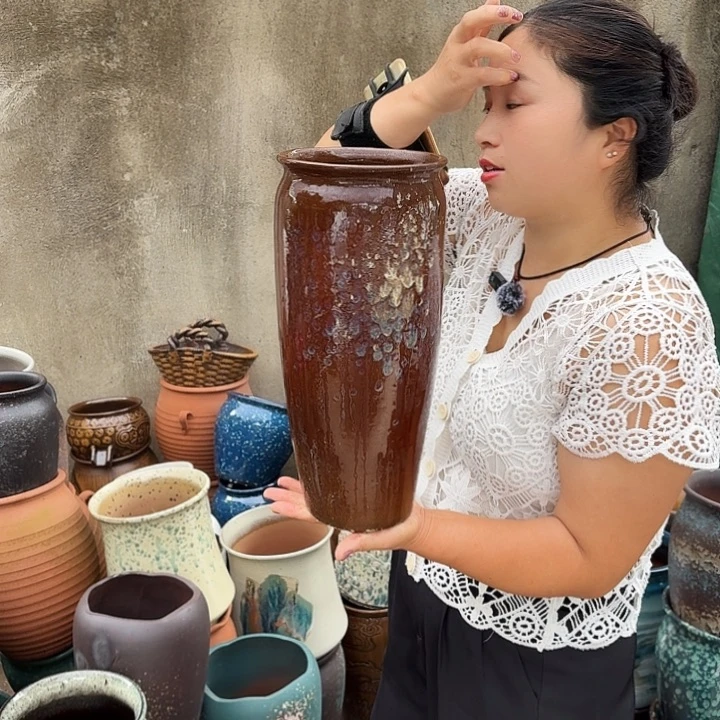 16口37高瑕疵一个盆子。