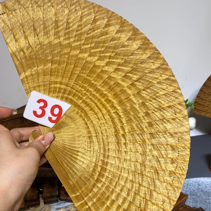 金丝楠用****5金丝楠木扇子