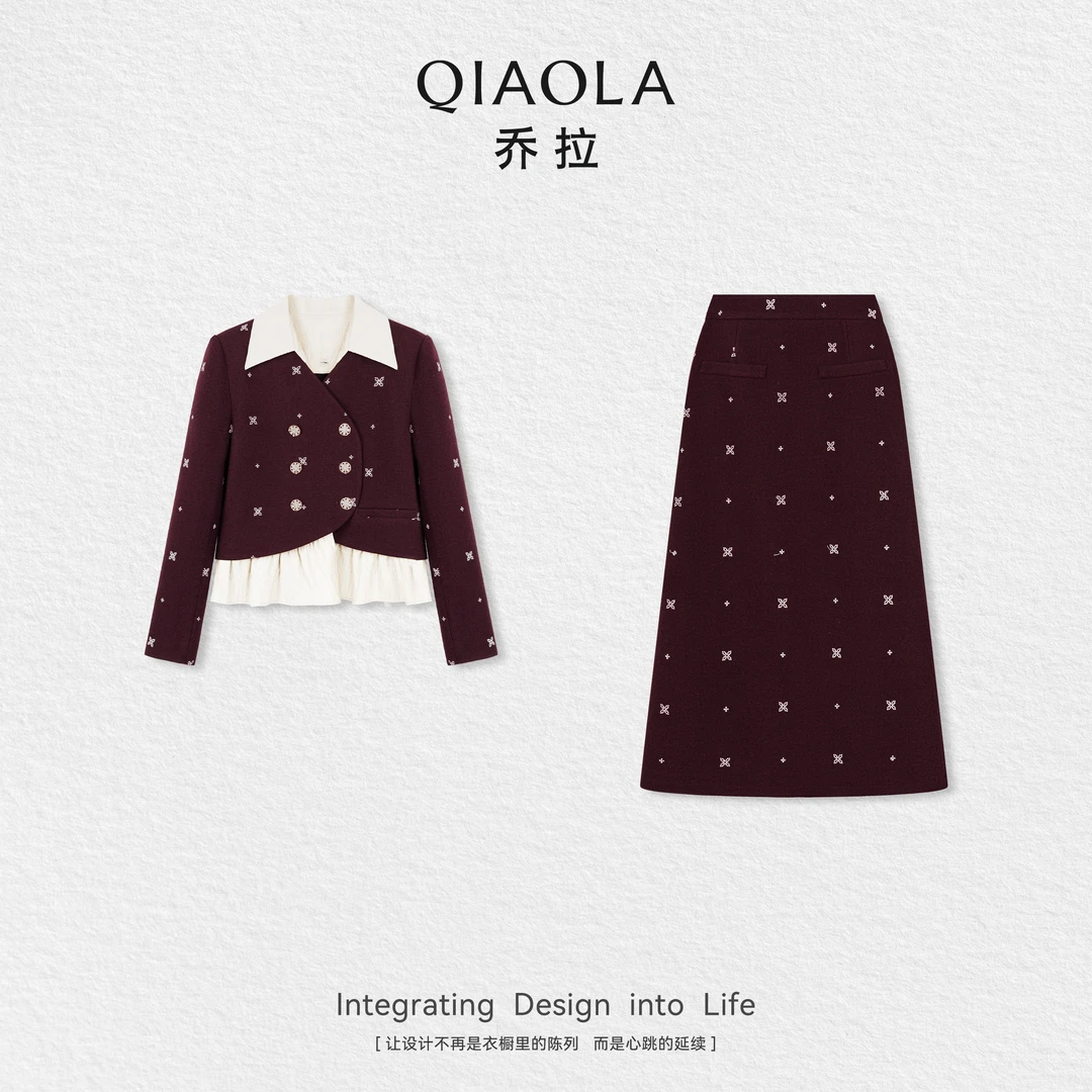 QIAOLA/乔拉【花焰心开】秋季梭织绣花层次感双排扣上衣半裙预售