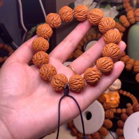 桃核吊坠龙纹桃核