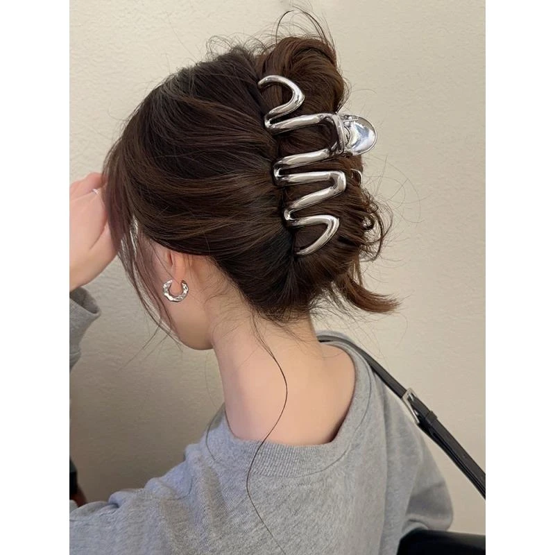 波浪金属感抓夹大号发夹女后脑勺发量多鲨鱼夹2025年新款头饰