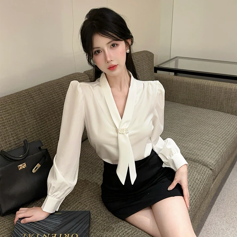 法式套装设计感衬衫女气质v领飘带长袖衬衣修身显瘦短裙子两件套