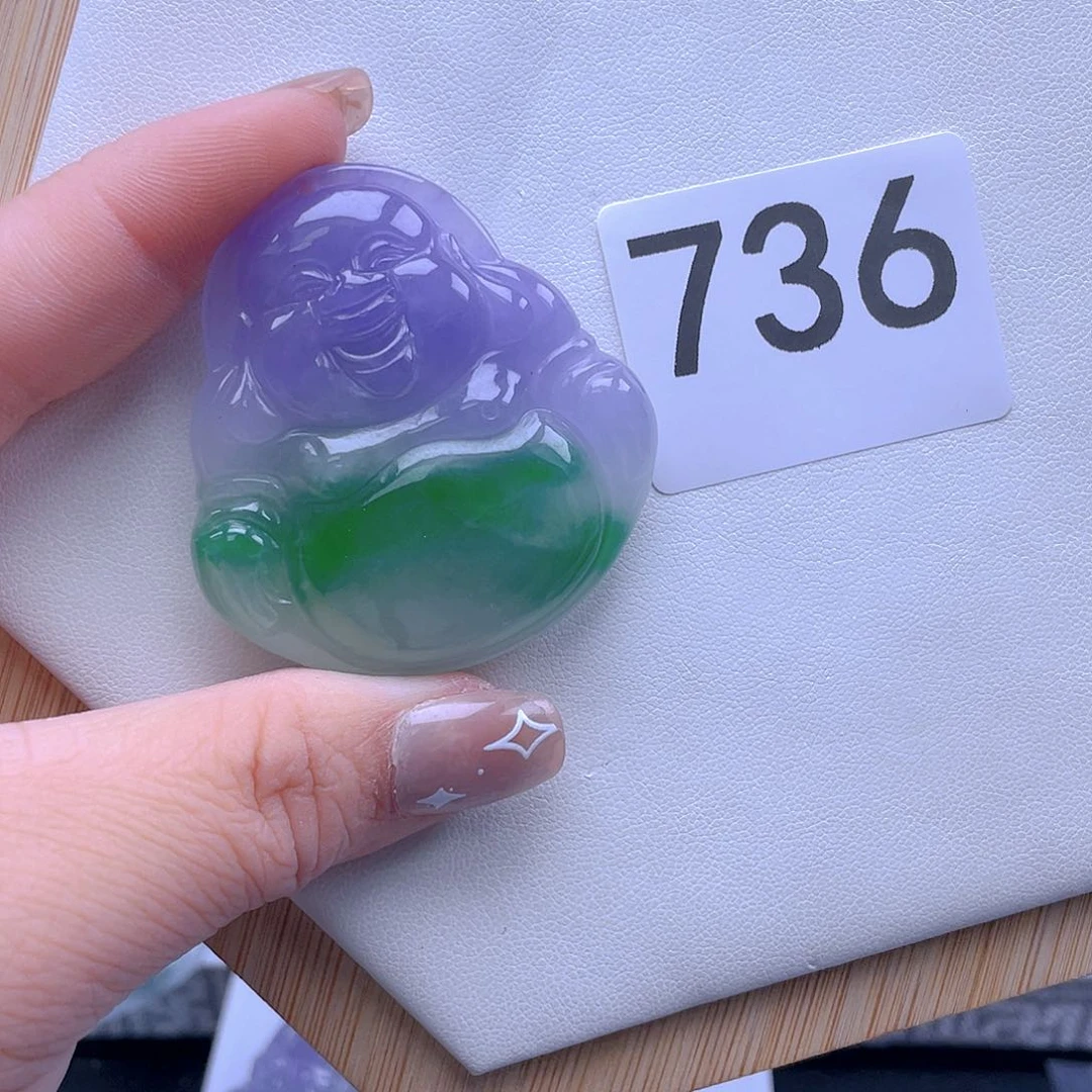 翡翠吊坠(赠链)未镶嵌