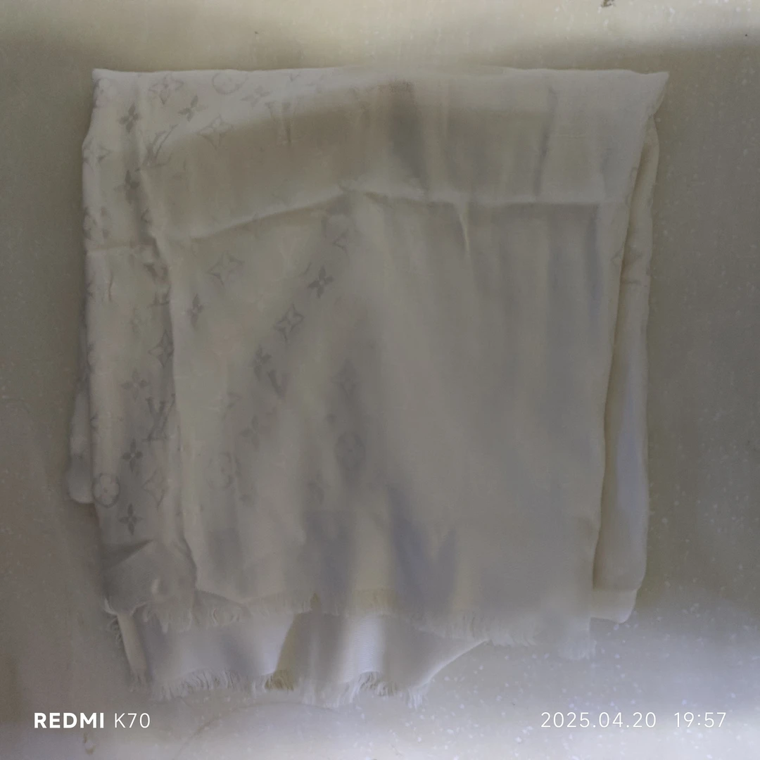 95新 LouisVuitton/路易威登 麦殿/白色围巾/250420WHHTL12