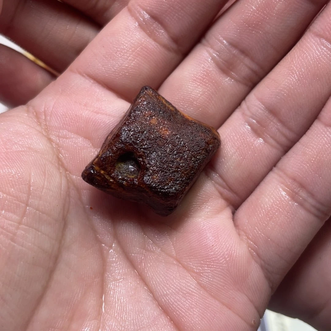 定制琥珀缪****e天然原矿