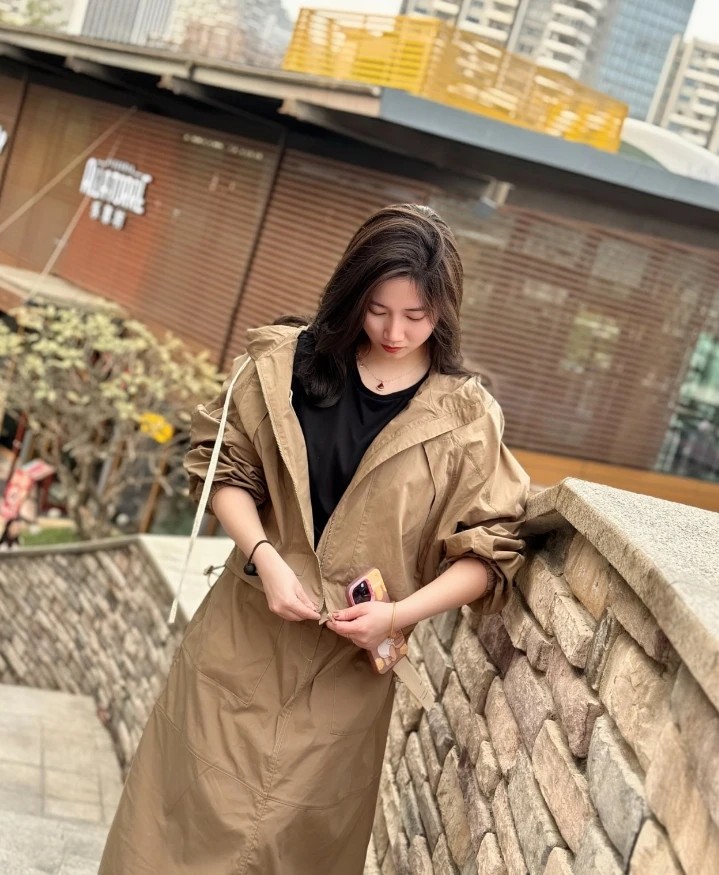 定制剪裁高奢棉涤府绸分割半身裙