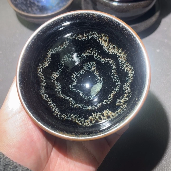 茶盏你是什么情况你就问