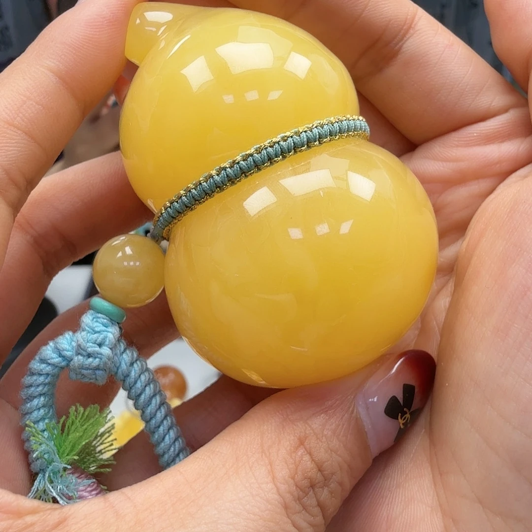 琥珀未镶嵌裸石你好