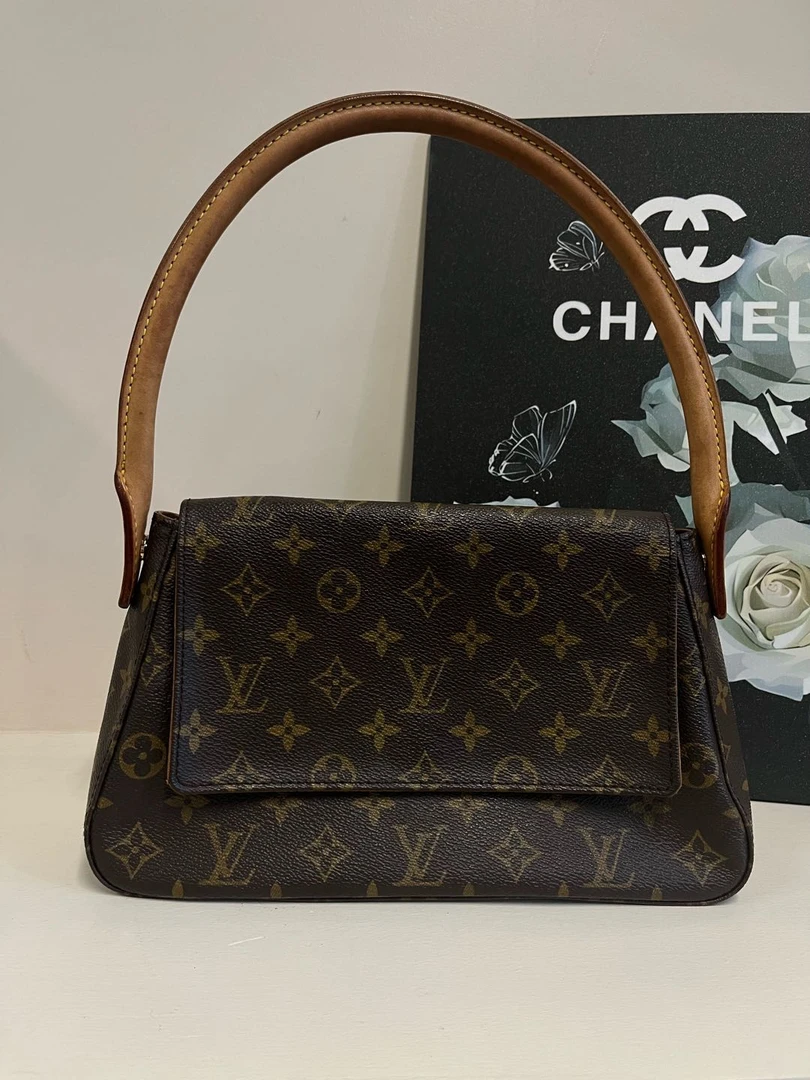 95新 LouisVuitton/路易威登 老花单肩包/5800