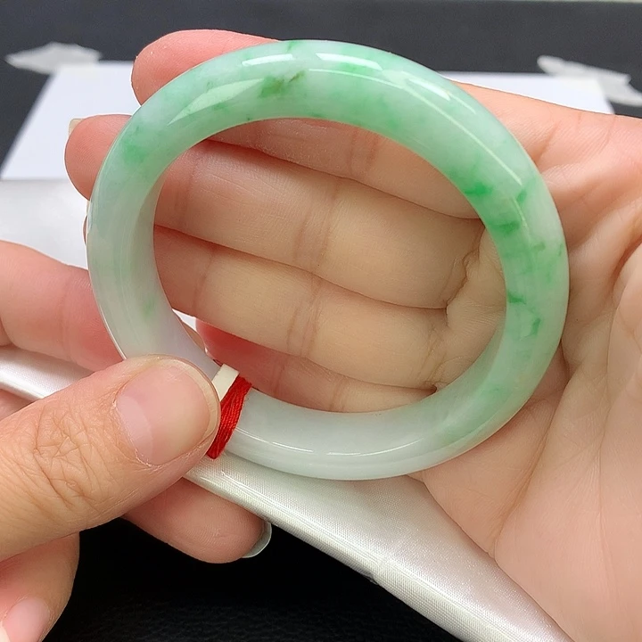 翡翠未镶嵌手镯手镯55