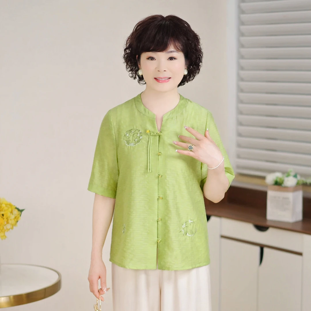 MUYUEZI/中年妈妈夏新款洋气中老年时尚大码遮肉显瘦绣花上衣