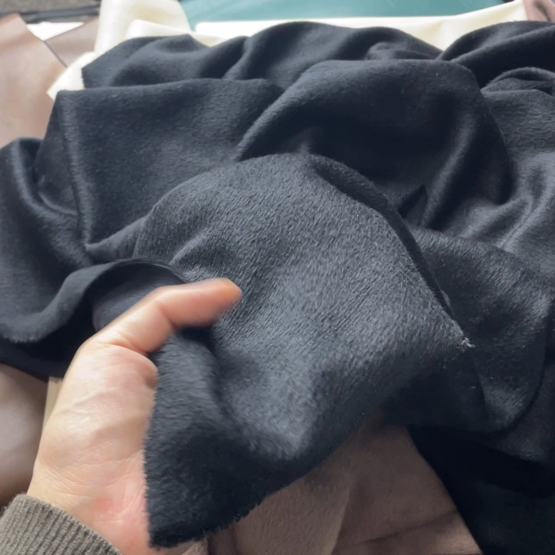 混纺黑色针织拉架1米。