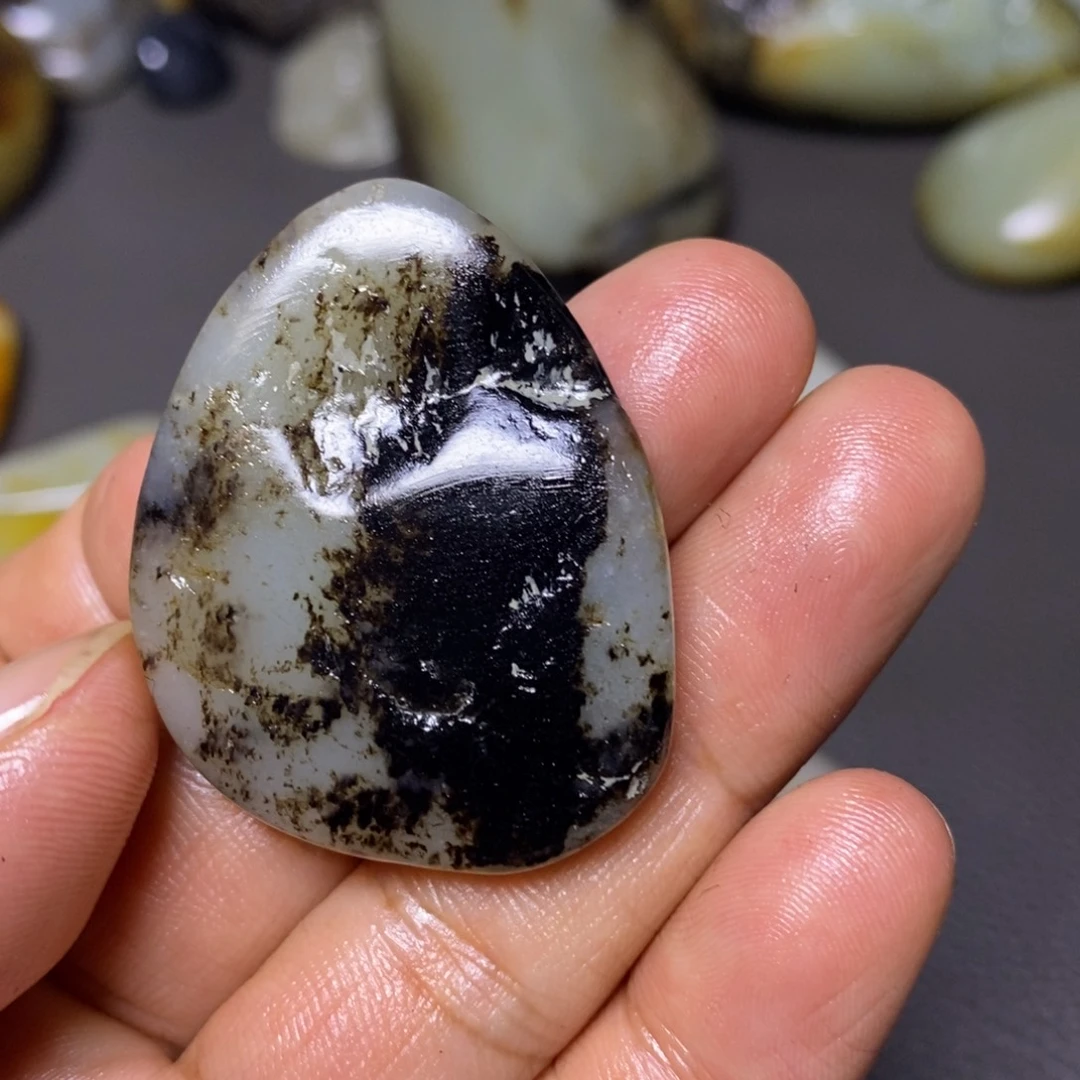 未镶嵌和田玉挂件