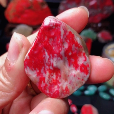 昌化鸡血石昌化鸡血石挂件