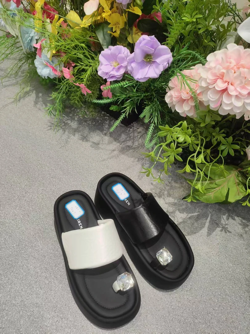 （4）欧美佳春秋新款时尚拖鞋9657