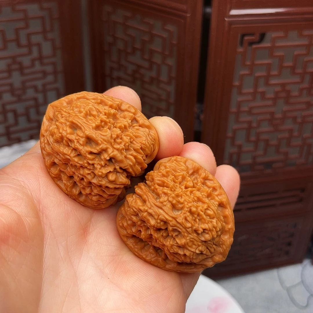 文玩核桃把件南疆石