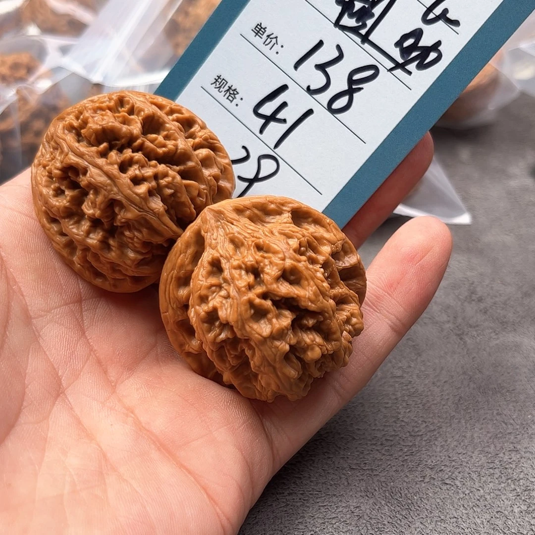 文玩核桃把件三十九