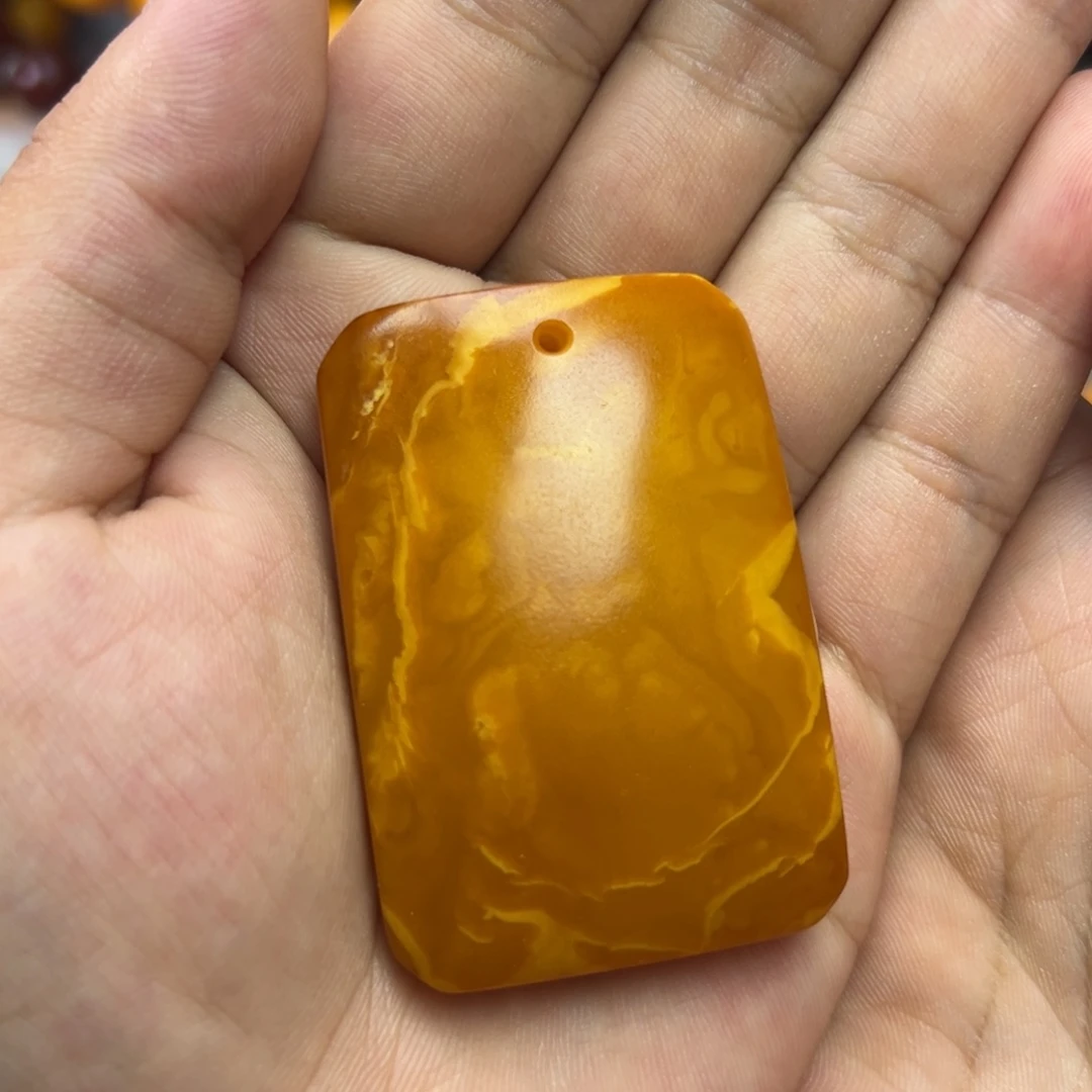 未镶嵌吊坠(不含链)蜜蜡