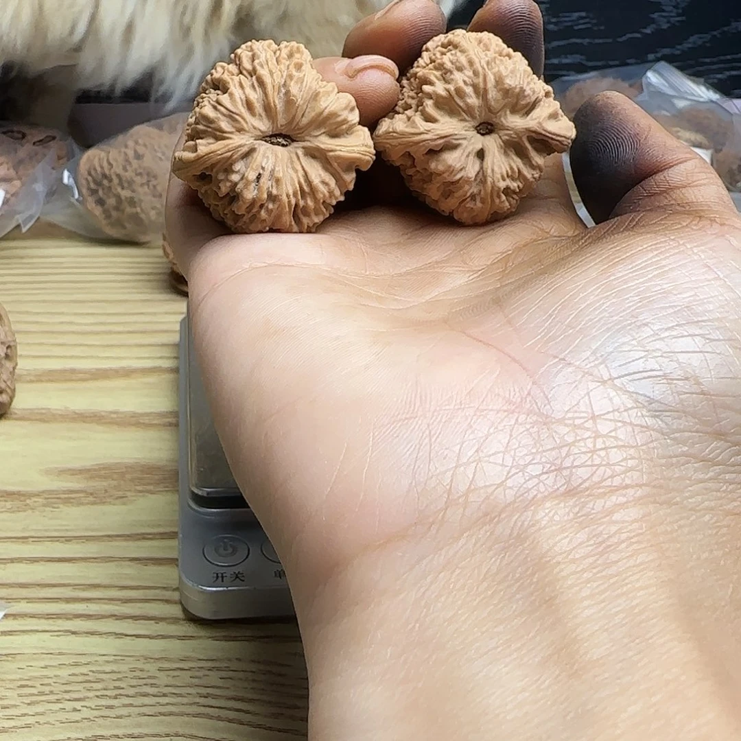 青***剑吊坠桃核核桃核桃