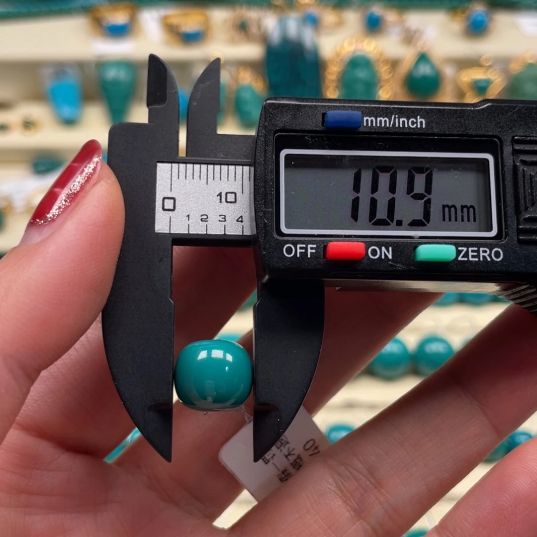 未镶嵌绿松石珠宝奇石老型