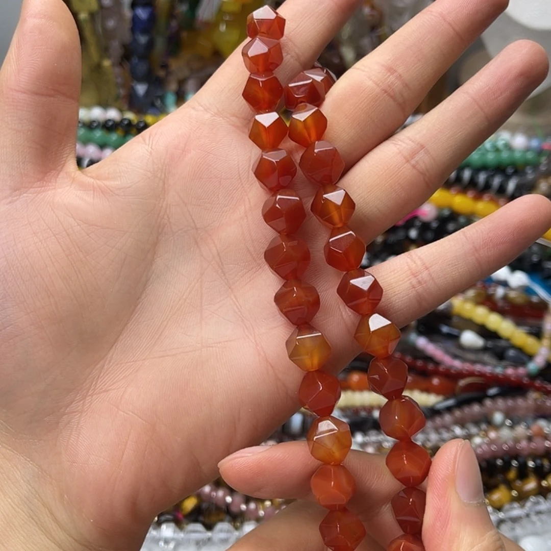 玛瑙/玉髓未镶嵌珠宝半成品卡11.5红玛万切一条