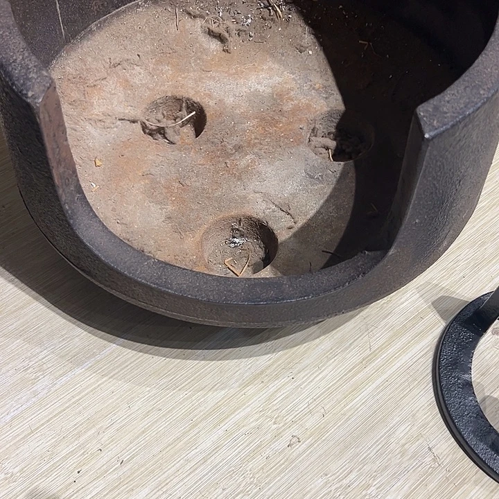 阿***姆铁中古工艺品摆件