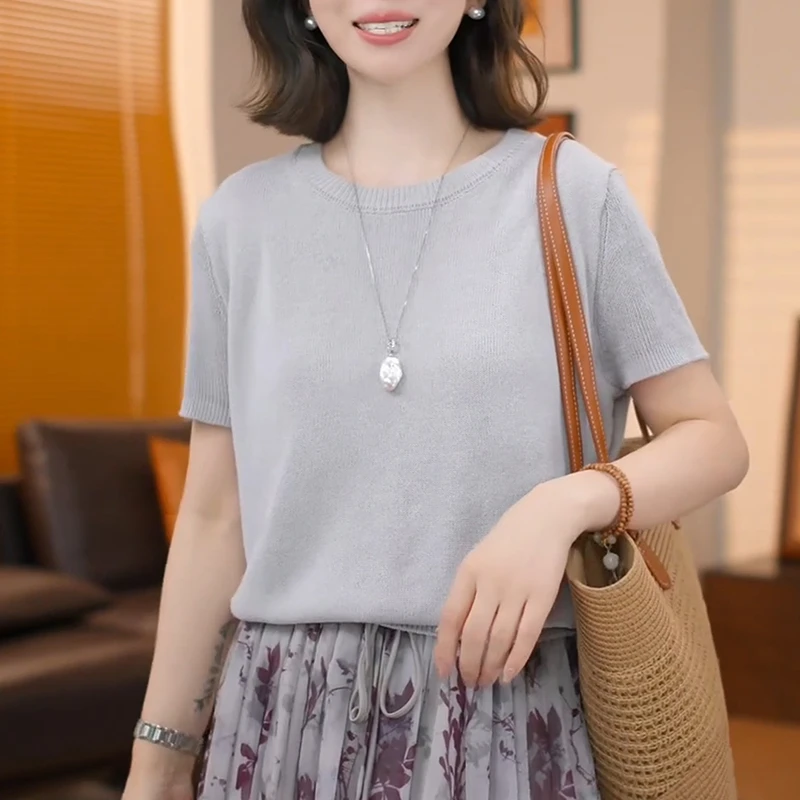 允儿直播间同款2025夏季新款极简慵懒风高级感百搭短袖针织女上衣
