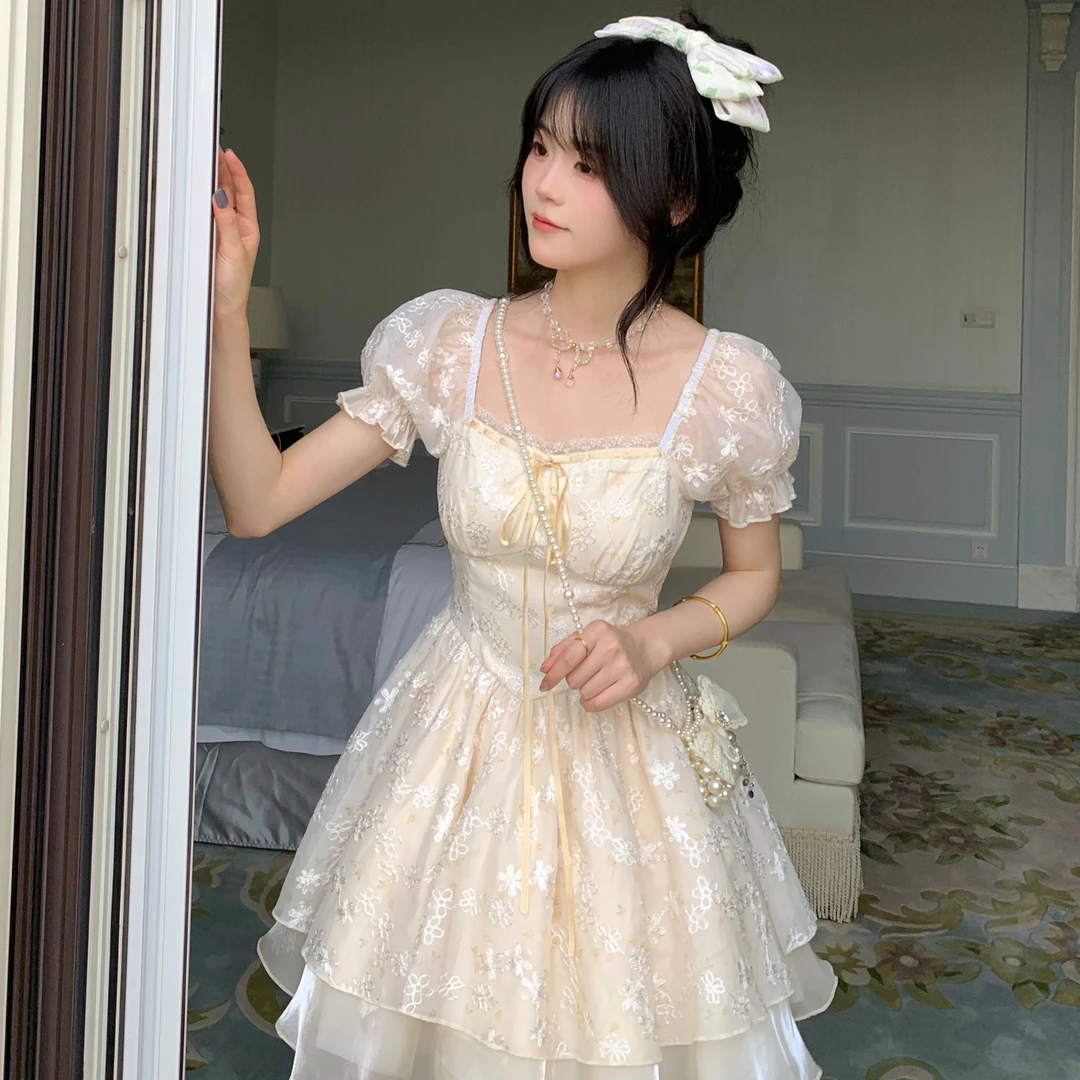Blovelan野樱花信 奶黄甜美公主裙印花拼接欧曼纱收腰方领连衣裙