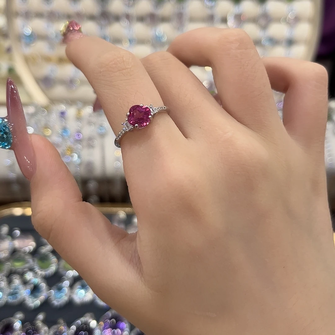 托帕石戒指银S925镶嵌