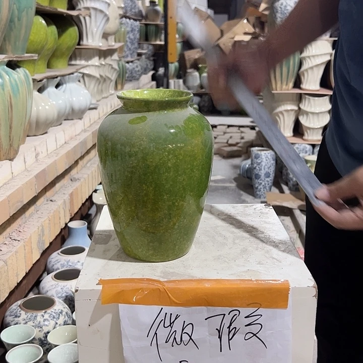 景德镇陶瓷花瓶微瑕介意勿拍