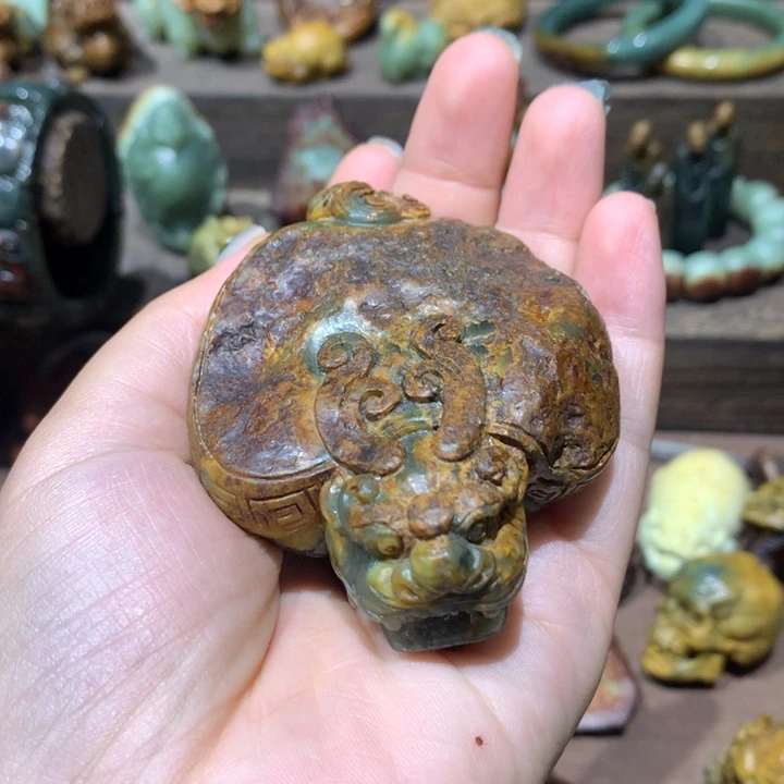 岫岩河磨玉（透闪石质玉）未镶嵌把件酌*