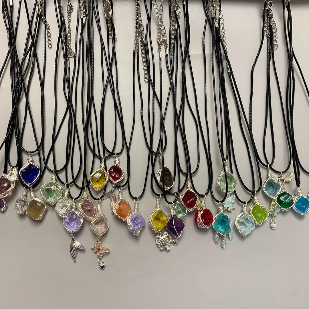 非金属皮质吊坠 原石绕线项链吊坠 百搭简约饰品手工配饰彩色