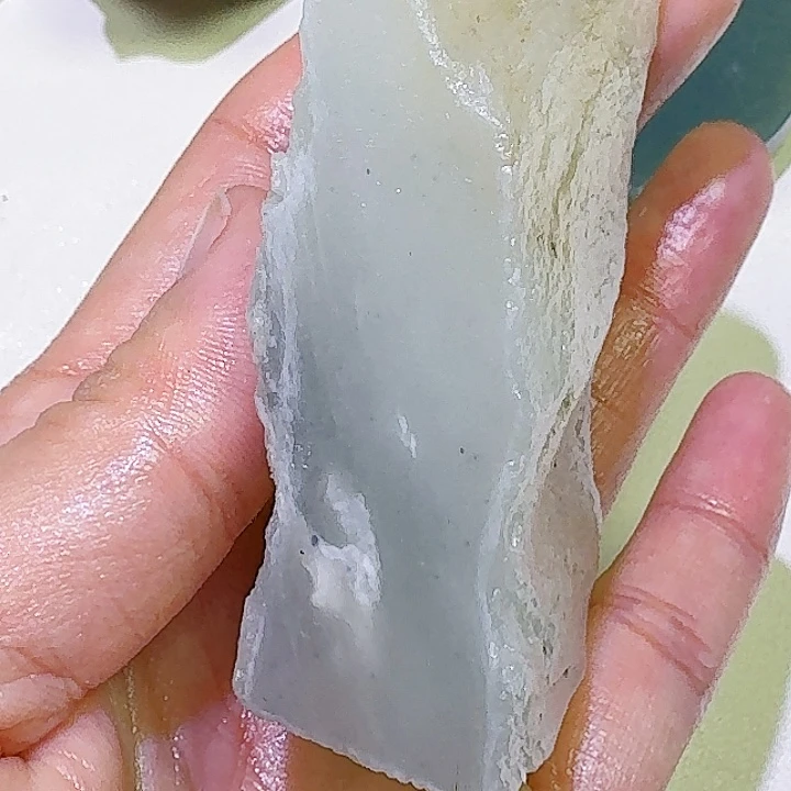 和田玉未镶嵌车挂